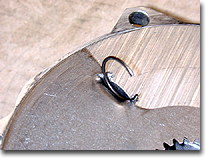 Sicherungsring vom Kolbenbolzen
   in den Drehschieber, Motor stoppte.